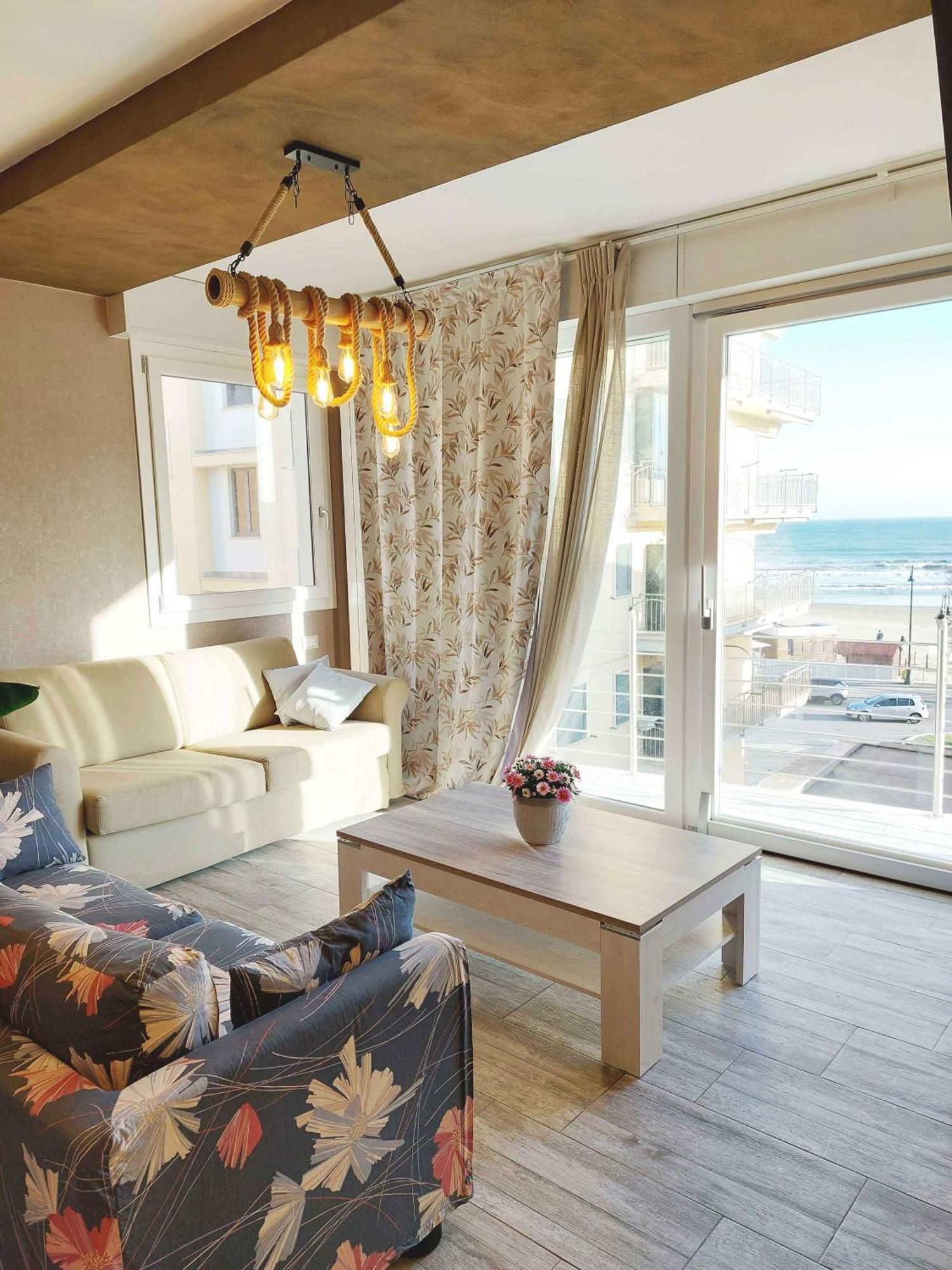 Sweet Home & Wellness Affittacamere Nettuno Exterior photo